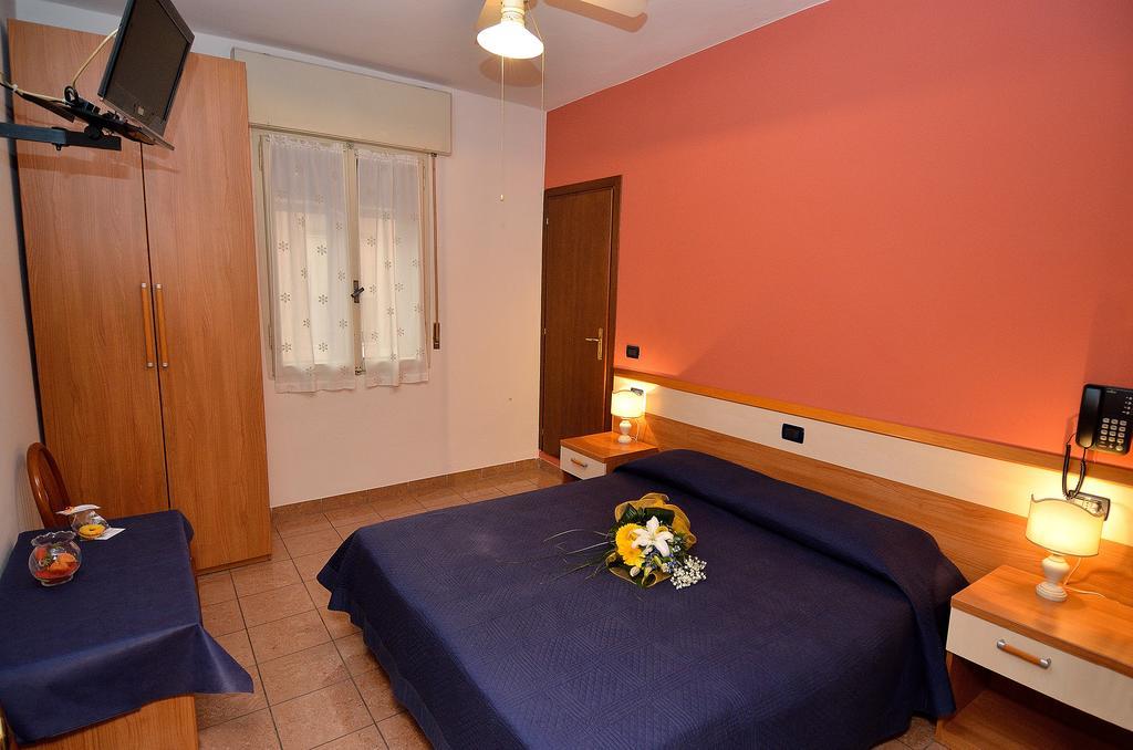 Hotel Amba Alagi Marghera Zimmer foto
